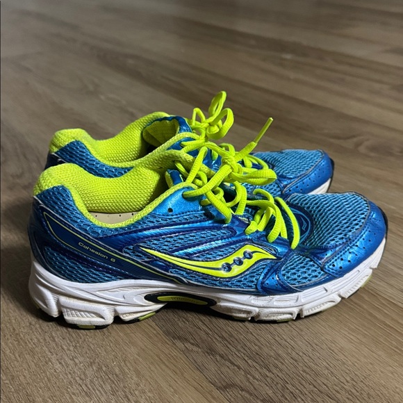Saucony Grid Cohesion 6 running shoes in Blue and Neon Yellow in Size 8 - Picture 3 of 10